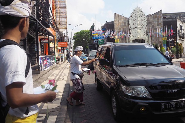 181012_ID_BaliBlom_1000.jpg 181012_ID_BaliBlom_1000.jpg