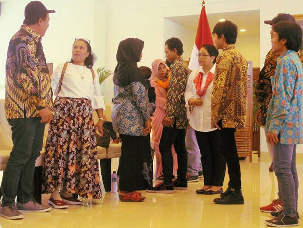 180402_ID_Cropped_Hostages_620.jpg 180402_ID_Cropped_Hostages_620.jpg
