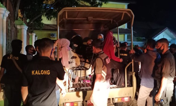 Aktivis HAM Kritik Pembentukan Tim Terpadu Penegakan Syariat Aktivis HAM Kritik Pembentukan Tim Terpadu Penegakan Syariat