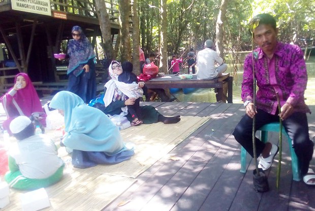 180131_ID_Mangrove_1000.jpg 180131_ID_Mangrove_1000.jpg