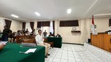 Protes pencemaran tambak udang melalui medsos, aktivis divonis penjara 7 bulan
