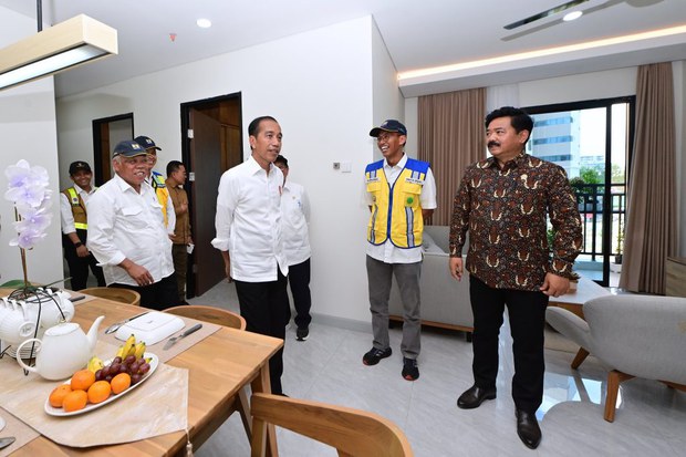 Jokowi: Jadwal pemindahan pegawai negeri tunggu kesiapan IKN Jokowi: Jadwal pemindahan pegawai negeri tunggu kesiapan IKN