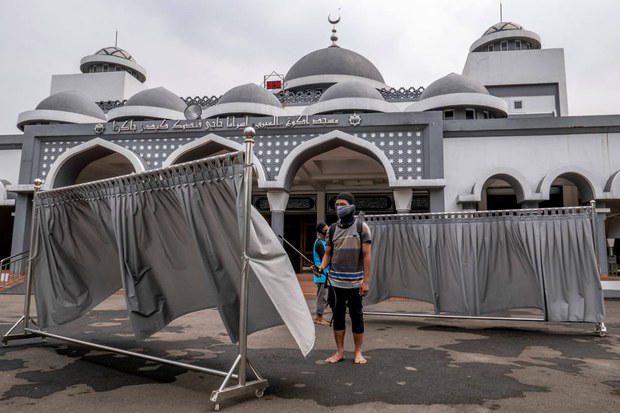 201120_ID_Mosque_1000.jpg 201120_ID_Mosque_1000.jpg