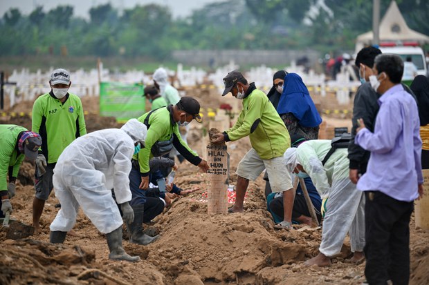 Indonesia Kembali Catat Rekor Kematian Harian, WHO Desak Perketat Pembatasan