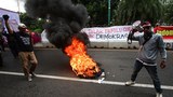 Ratusan demonstran desak Jokowi mundur atas tuduhan terlibat kecurangan pemilu