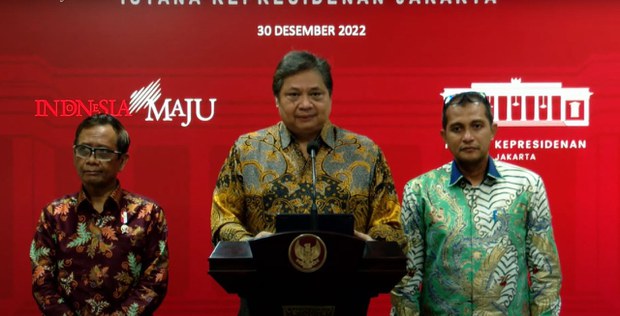 Jokowi terbitkan peraturan pengganti UU Cipta Kerja Jokowi terbitkan peraturan pengganti UU Cipta Kerja