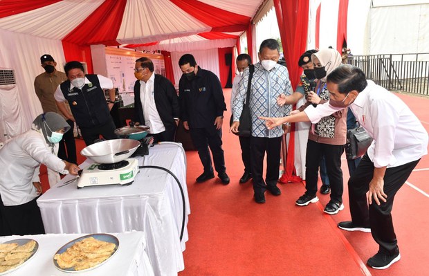 Indonesia Resmikan Pembangunan Pabrik Gasifikasi Batu Bara Senilai Rp210 Triliun Indonesia Resmikan Pembangunan Pabrik Gasifikasi Batu Bara Senilai Rp210 Triliun