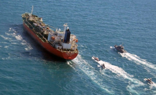 Iran Bebaskan 2 Pelaut Indonesia di Kapal Tanker Korea Selatan Iran Bebaskan 2 Pelaut Indonesia di Kapal Tanker Korea Selatan
