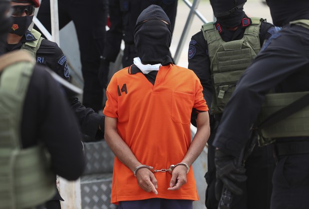 Polisi Tangkap 14 Terduga Anggota Jemaah Islamiyah di 3 Provinsi di Sumatra Polisi Tangkap 14 Terduga Anggota Jemaah Islamiyah di 3 Provinsi di Sumatra