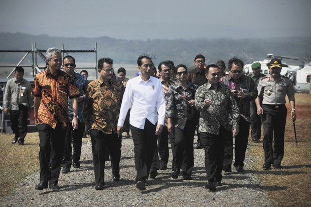 Dikritik, seruan Jokowi yang isyaratkan dukung Ganjar Pranowo di Pilpres 2024 Dikritik, seruan Jokowi yang isyaratkan dukung Ganjar Pranowo di Pilpres 2024