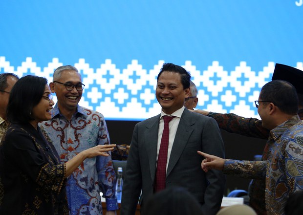 Jokowi tunjuk keponakan Prabowo sebagai wakil menteri keuangan Jokowi tunjuk keponakan Prabowo sebagai wakil menteri keuangan