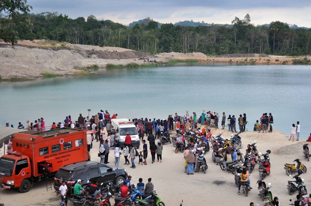 160415_ID_Coalpit_1000.jpg 160415_ID_Coalpit_1000.jpg