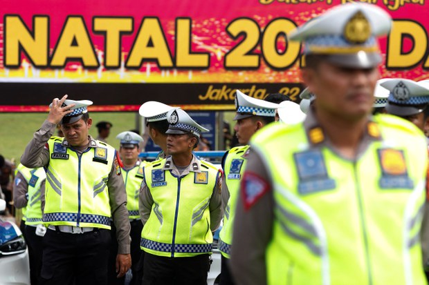 Polri, TNI kerahkan 126 ribu personel hadapi liburan Natal, Tahun Baru Polri, TNI kerahkan 126 ribu personel hadapi liburan Natal, Tahun Baru