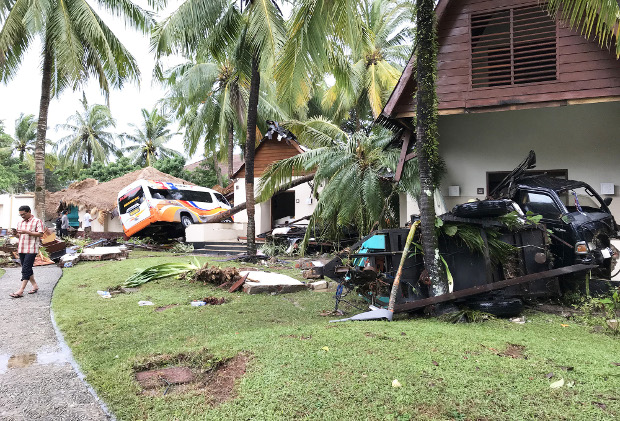 Suasana resor Pantai Tanjung Lesung di Kabupaten Pandeglang, Provinsi Banten, setelah diterjang tsunami, 23 Desember 2018. (Keisyah Aprilia/BeritaBenar)