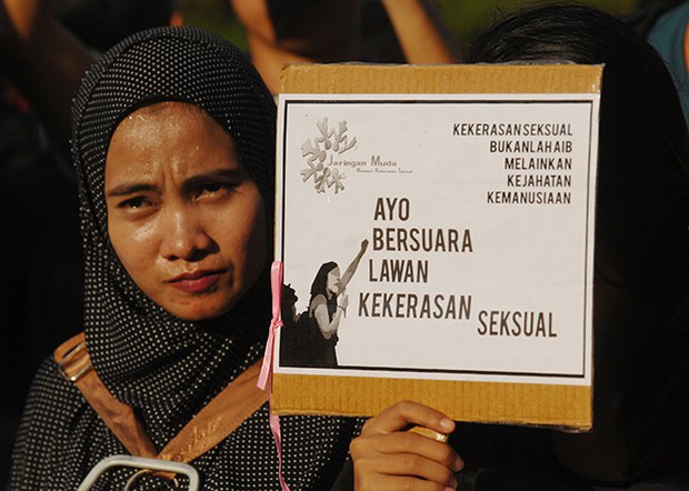 625_ID_YY.jpg 625_ID_YY.jpg