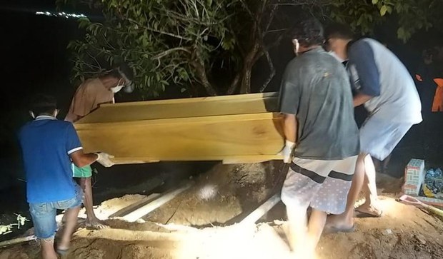Salah Satu Pimpinan MIT Tewas di Tangan Aparat Salah Satu Pimpinan MIT Tewas di Tangan Aparat