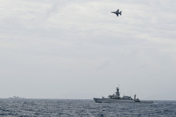 TNI AL Kirim Misi Penerbangan ke Laut Natuna TNI AL Kirim Misi Penerbangan ke Laut Natuna