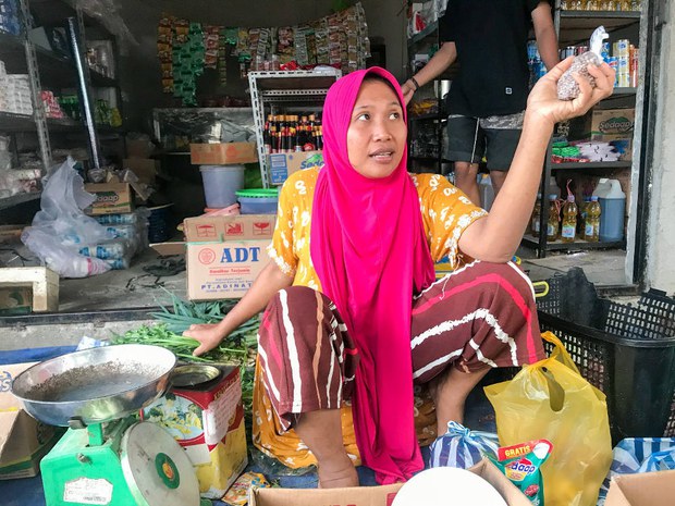 6 Hari Pascagempa, Pasar Buka, Mamuju Berdenyut Lagi 6 Hari Pascagempa, Pasar Buka, Mamuju Berdenyut Lagi
