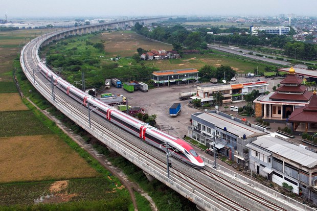 Indonesia, China sepakat danai pembengkakan biaya Rp18 triliun proyek kereta cepat Indonesia, China sepakat danai pembengkakan biaya Rp18 triliun proyek kereta cepat