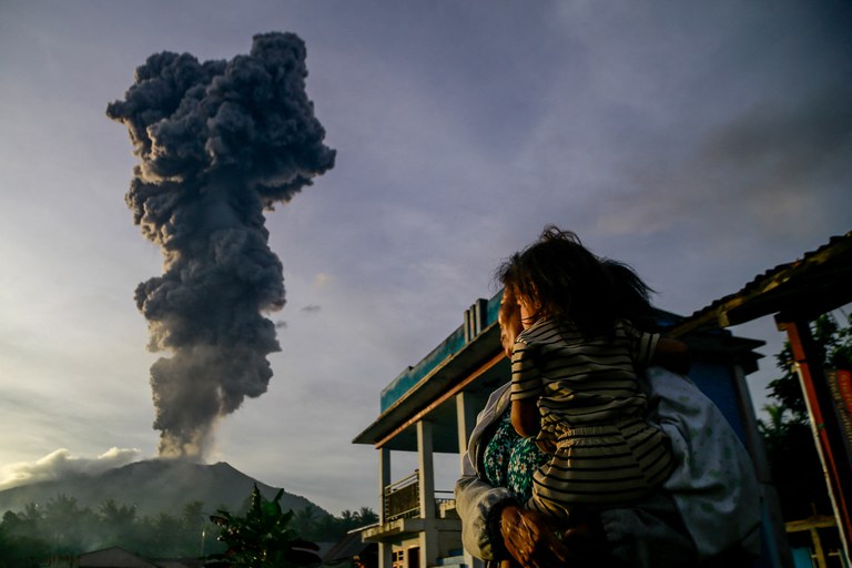 olcano-eruption .jpg