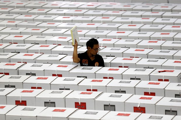 Pengadilan Tinggi Jakarta batalkan putusan penundaan pemilu Pengadilan Tinggi Jakarta batalkan putusan penundaan pemilu