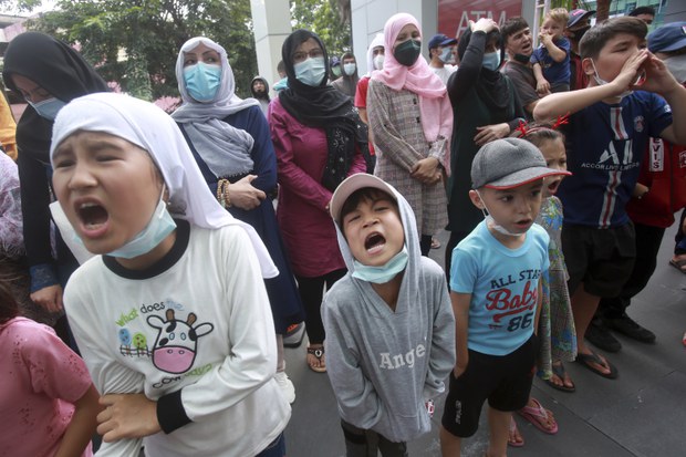 Pengungsi Afganistan Bakar Diri Saat Protes UNHCR di Medan Pengungsi Afganistan Bakar Diri Saat Protes UNHCR di Medan