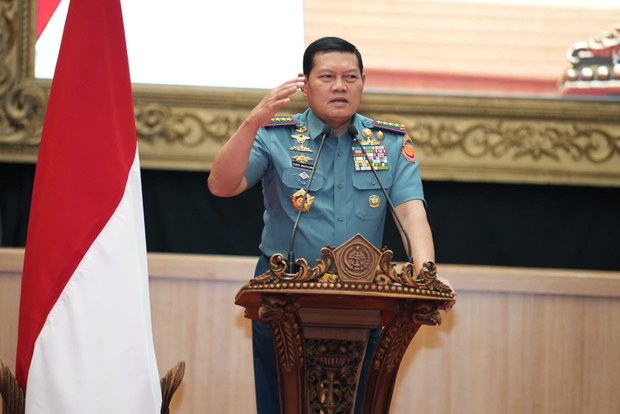 Penjualan senjata oleh oknum TNI kepada separatis Papua meningkat, pelaku terancam hukuman mati Penjualan senjata oleh oknum TNI kepada separatis Papua meningkat, pelaku terancam hukuman mati