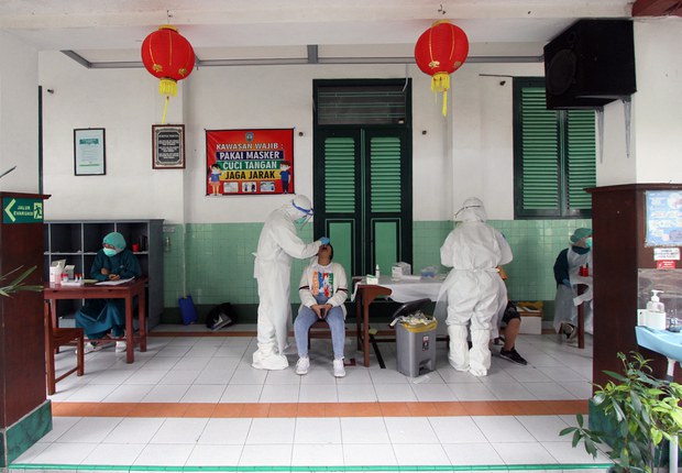 Pemerintah Tingkatkan Level Kewaspadaan Seiring Penyebaran Omicron Pemerintah Tingkatkan Level Kewaspadaan Seiring Penyebaran Omicron