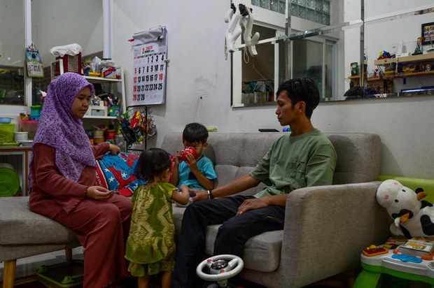 Pengadilan putus bersalah dua produsen obat batuk, ganti rugi Rp60 juta Pengadilan putus bersalah dua produsen obat batuk, ganti rugi Rp60 juta