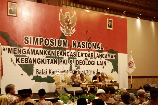 160601_ID_Anticommunism_1000.jpg 160601_ID_Anticommunism_1000.jpg
