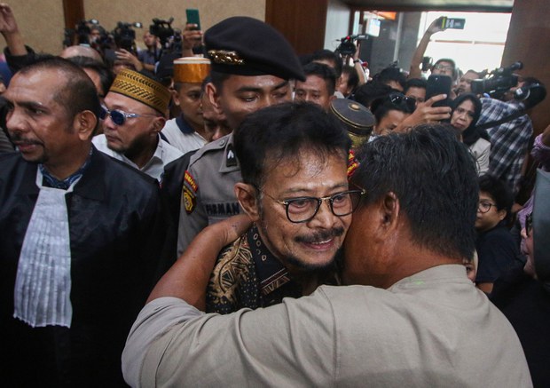 Terbukti peras bawahan, mantan menteri pertanian divonis 10 tahun penjara Terbukti peras bawahan, mantan menteri pertanian divonis 10 tahun penjara