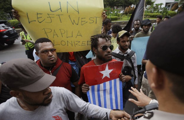 171113_id_PAPUA_1000a.jpg 171113_id_PAPUA_1000a.jpg