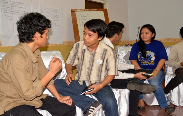 150310_ID_UGM_SEKOLAH_KEBANGSAAN2_700_MARCH2015.jpg 150310_ID_UGM_SEKOLAH_KEBANGSAAN2_700_MARCH2015.jpg
