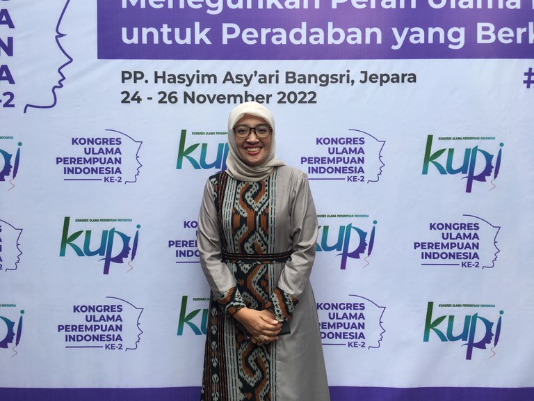 Hindun Anisah, ulama perempuan dan pengasuh Pondok Pesantren Hasyim Asy'ari di Bangsri, Jepara, Jawa Tengah yang menjadi tuan rumah penyelenggaraan Kongres Ulama Perempuan Indonesia (KUPI) II, 24-26 November 2022. [Ismira Lutfia Tisnadibrata/BenarNews]