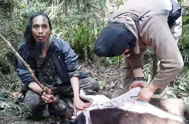 160404_ID_Santoso_1000 160404_ID_Santoso_1000