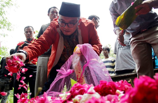160330_ID_Siyono_1000 160330_ID_Siyono_1000