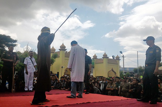 20151228-aceh-cambuk-13.jpg