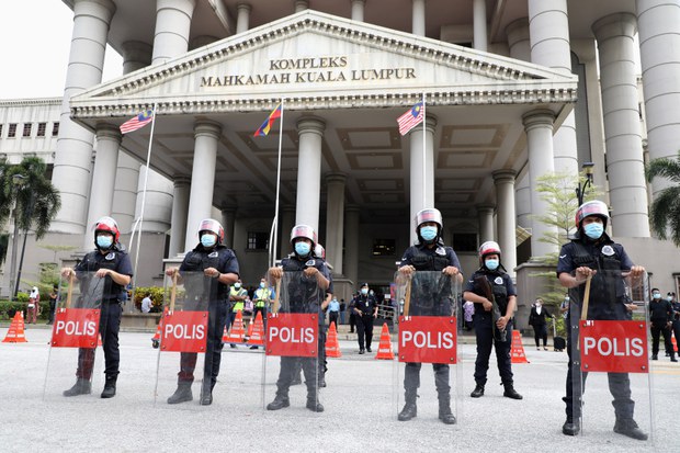 Mahkamah Malaysia tangguh penghantaran pulang ahli politik pembangkang Bangladesh