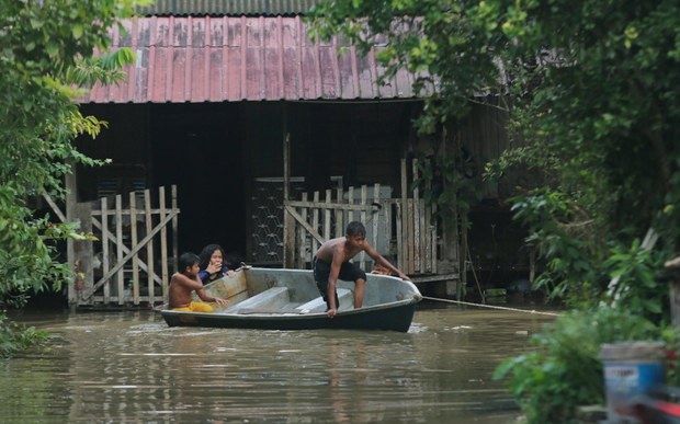 Malaysia Kerah Tentera Bantu 20,000 Mangsa Banjir di Enam Negeri Malaysia Kerah Tentera Bantu 20,000 Mangsa Banjir di Enam Negeri