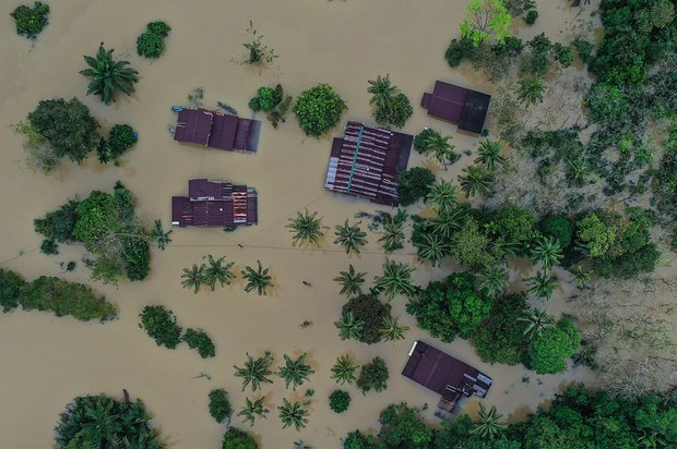 Malaysia: Empat negeri dilanda banjir teruk, penduduk terpaksa dipindahkan Malaysia: Empat negeri dilanda banjir teruk, penduduk terpaksa dipindahkan