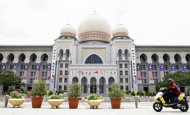 151216-MY-MAHKAMAH620.jpg 151216-MY-MAHKAMAH620.jpg