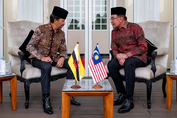 Jimat tenaga penggunaan penghawa dingin, kakitangan awam boleh pakai batik Jimat tenaga penggunaan penghawa dingin, kakitangan awam boleh pakai batik