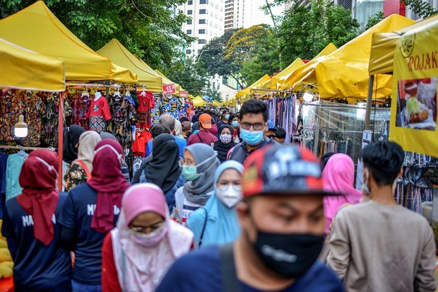 COVID-19: Malaysia Berdepan Krisis Kekurangan Katil, Kes Meningkat COVID-19: Malaysia Berdepan Krisis Kekurangan Katil, Kes Meningkat