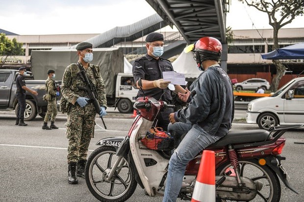 Malaysia Kenakan Sekatan Pergerakan Ketat, Sistem Kesihatan Ditahap Tenat Malaysia Kenakan Sekatan Pergerakan Ketat, Sistem Kesihatan Ditahap Tenat