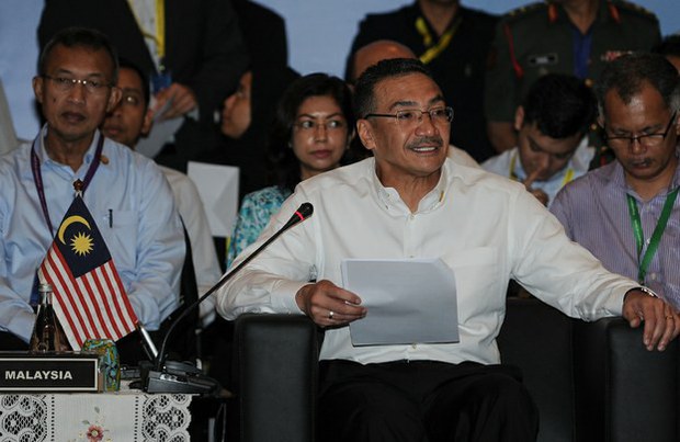 161121-my-hishammuddin620.jpeg 161121-my-hishammuddin620.jpeg