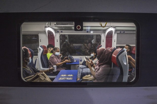 Malaysia sedia teruskan projek Kereta Api Berkelajuan Tinggi, jika dibiayai swasta Malaysia sedia teruskan projek Kereta Api Berkelajuan Tinggi, jika dibiayai swasta