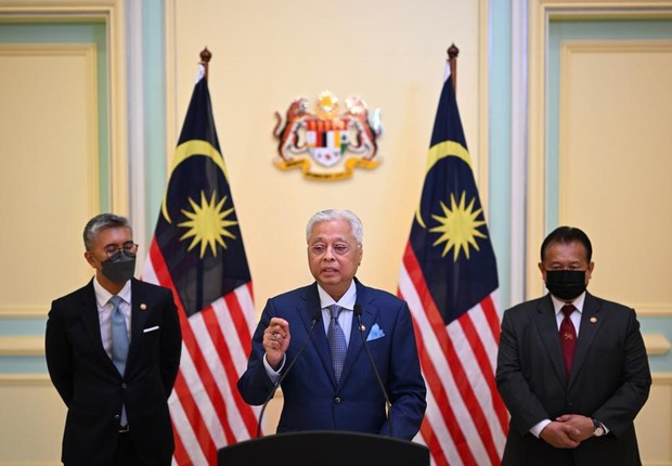 Kerajaan Malaysia beri bantuan tunai tambahan AS$143 juta bantu serap inflasi Kerajaan Malaysia beri bantuan tunai tambahan AS$143 juta bantu serap inflasi