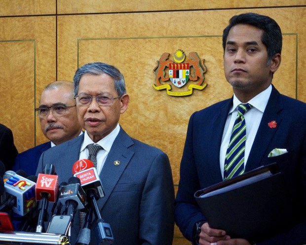 180809-MY-Khairy620.jpg 180809-MY-Khairy620.jpg