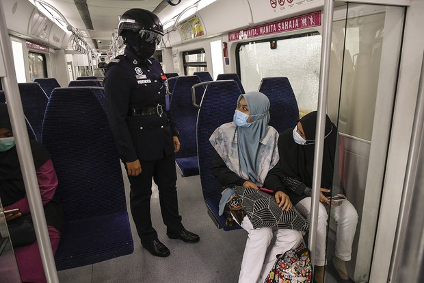 Malaysia tukar strategi, pajak tren KTMB bernilai AS$2.42 bilion dengan China Malaysia tukar strategi, pajak tren KTMB bernilai AS$2.42 bilion dengan China
