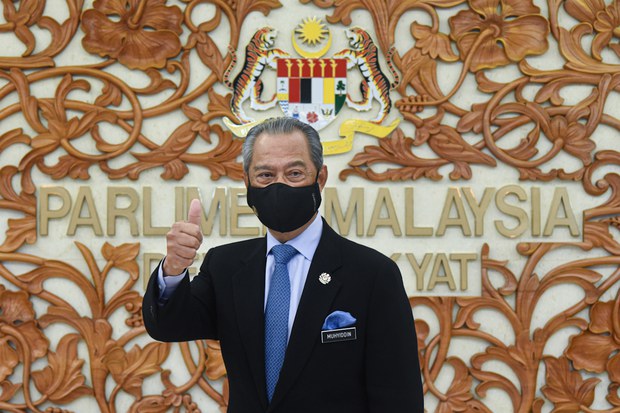 Krisis COVID-19 Alasan Muhyiddin Kekal Berkuasa Krisis COVID-19 Alasan Muhyiddin Kekal Berkuasa